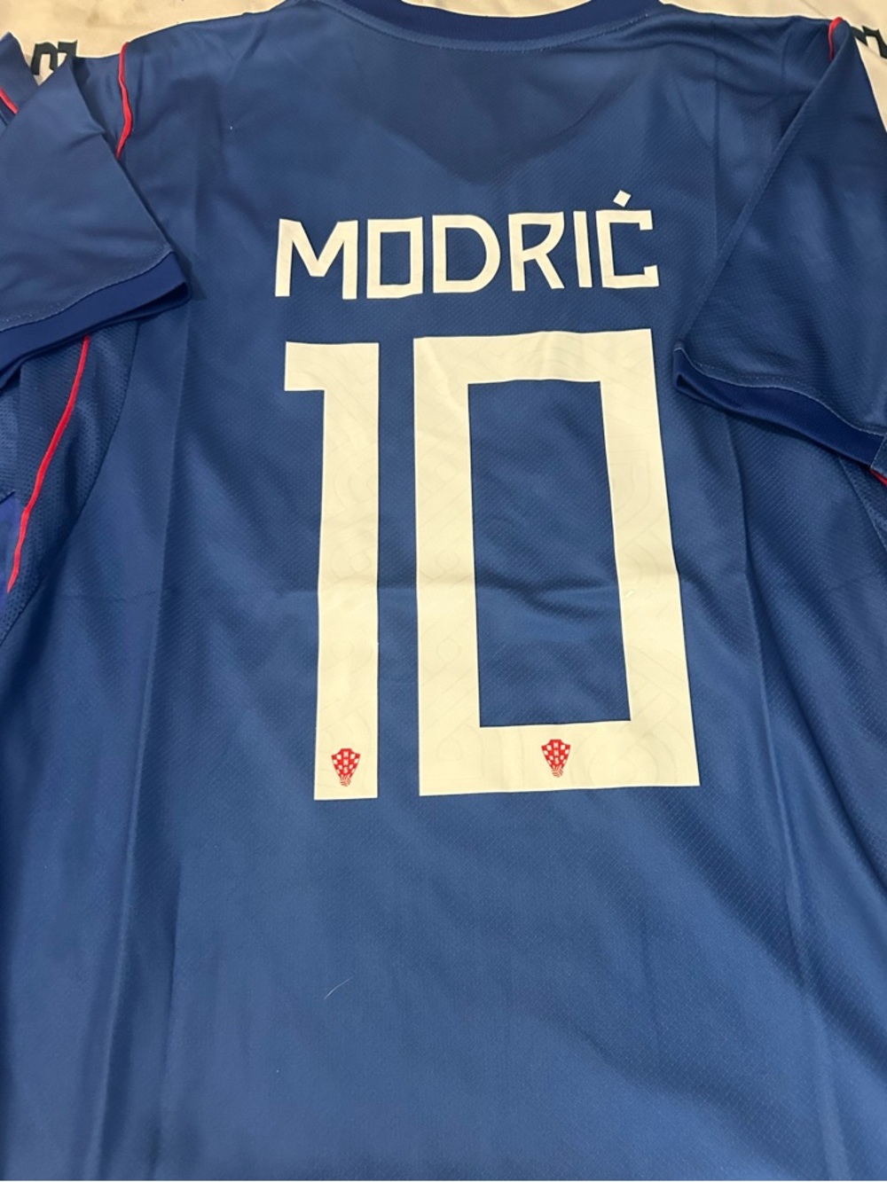 NIKE CROATIA Nat'l Team LUKA MODRIC WORLD CUP Men's JERSEY Sz M,L,XL,2X New - Picture 2 of 6